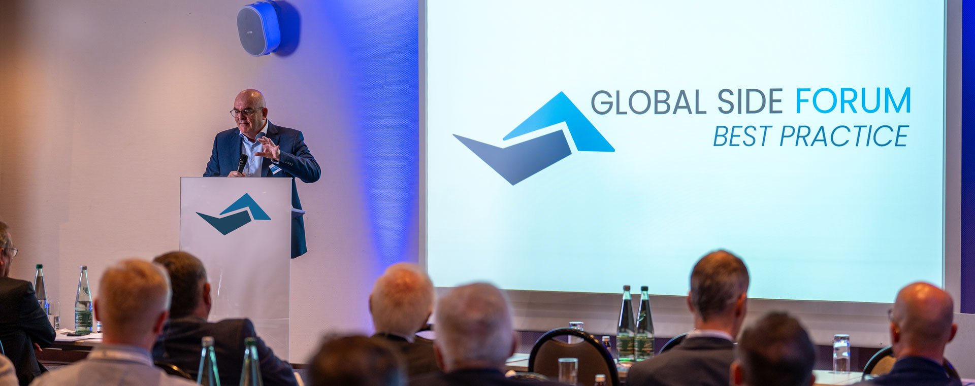 Referent for Global Side Forum Logo