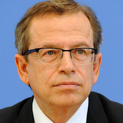 Dr. Volker Leienbach_300x300